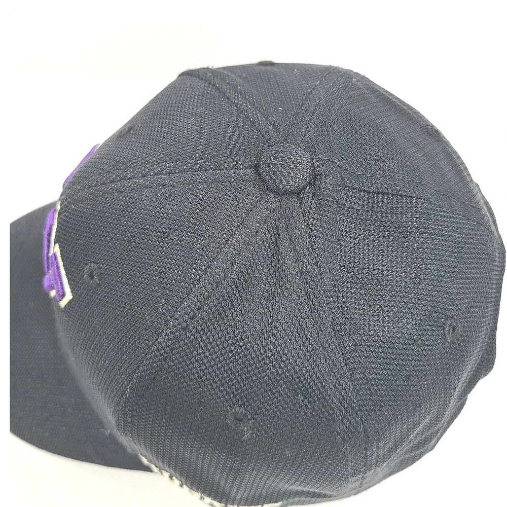 Captivating Headwear Washington Huskies Men Black Performance Football Team NCAA
